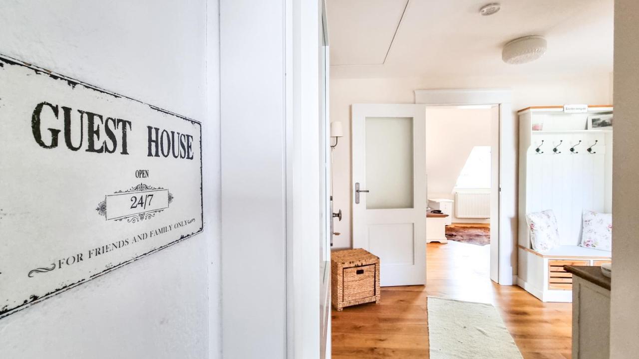 Luxurioeses Apartment Mit Parkplatz - Klimaanlage - Nahe Klinikum Coburg Dış mekan fotoğraf